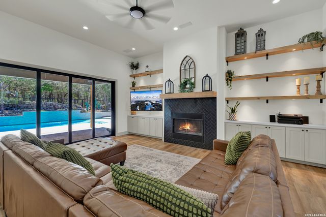 1341 Merlot, New Braunfels, TX 78132