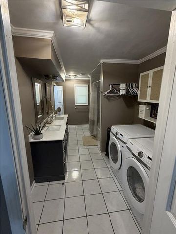 33655 Hillcrest Street, De Soto, KS 66018