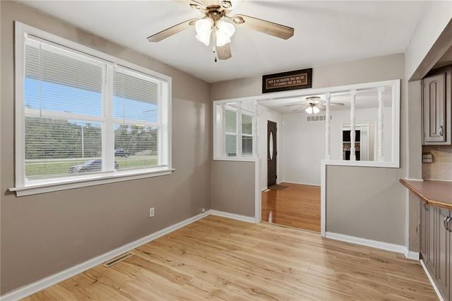 33655 Hillcrest Street, De Soto, KS 66018
