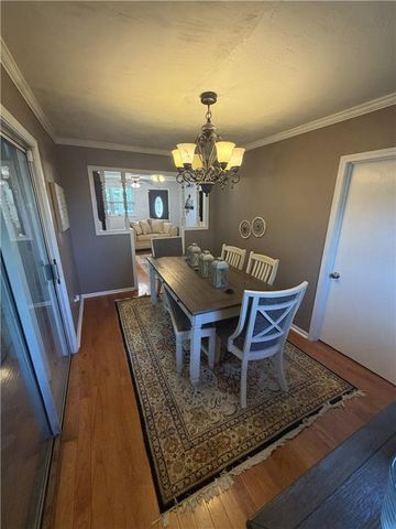33655 Hillcrest Street, De Soto, KS 66018