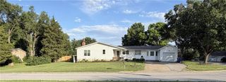 33655 Hillcrest Street, De Soto, KS 66018