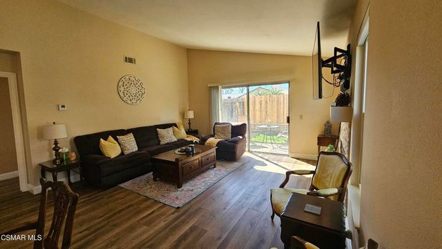 14640 Marymount Street, Moorpark, CA 93021