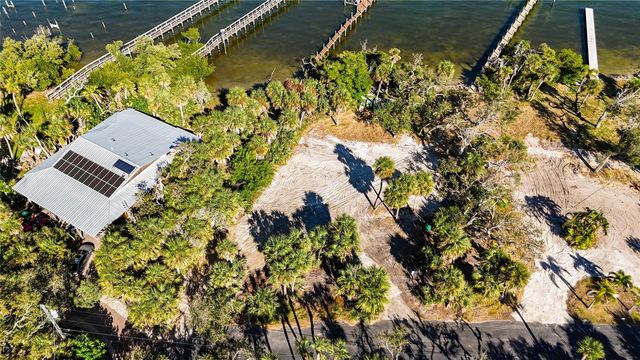 4025 BAY OAKS CIRCLE, Englewood, FL 34223