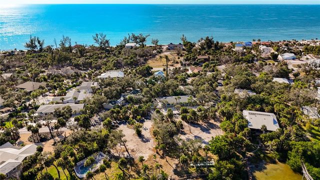 4025 BAY OAKS CIRCLE, Englewood, FL 34223