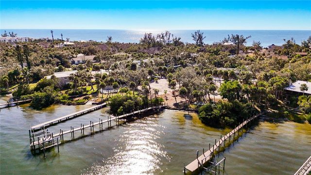 4025 BAY OAKS CIRCLE, Englewood, FL 34223