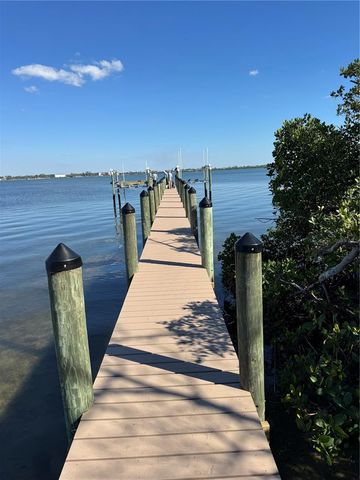 4025 BAY OAKS CIRCLE, Englewood, FL 34223