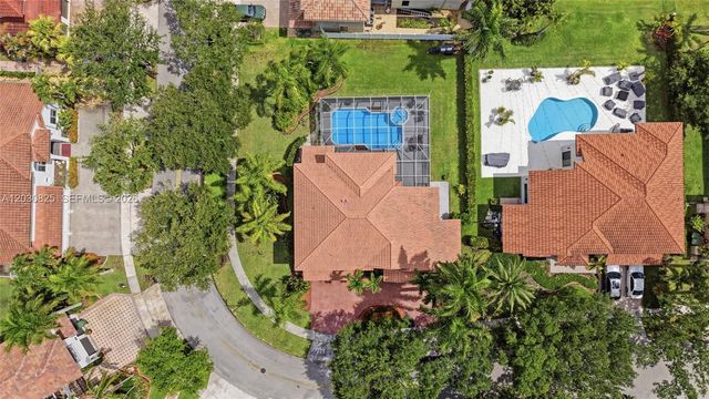 18000 NW 16th Street, Pembroke Pines, FL 33029