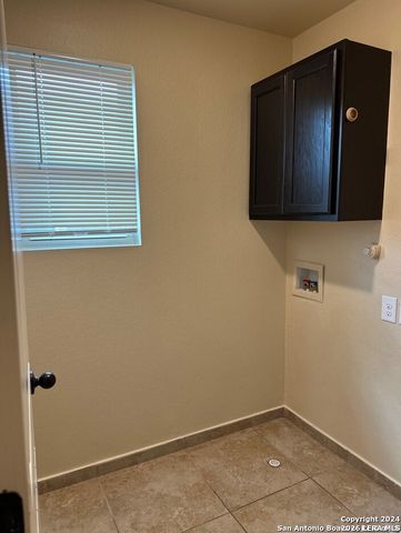 6946 Lakeview, San Antonio, TX 78244