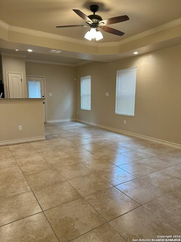 6946 Lakeview, San Antonio, TX 78244
