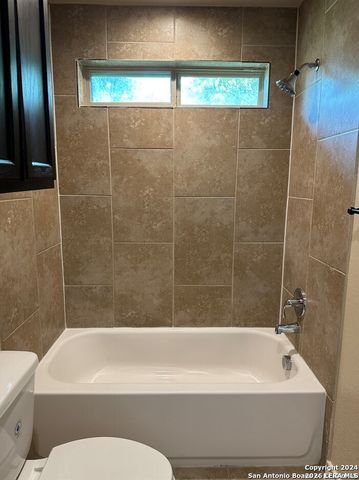 6946 Lakeview, San Antonio, TX 78244