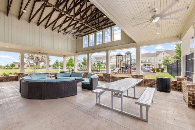 1012 June Wilde Rdg, Spring Hill, TN 37174