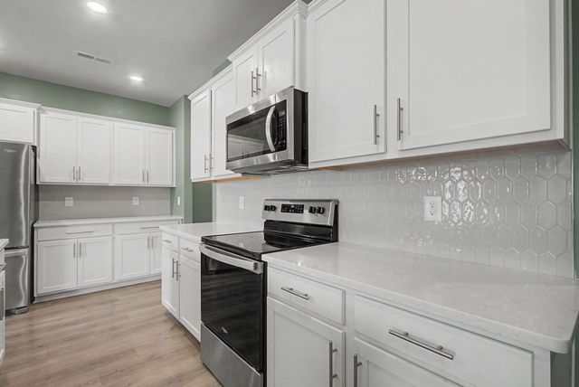 1012 June Wilde Rdg, Spring Hill, TN 37174