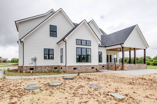 2428 River Rd, Murfreesboro, TN 37129