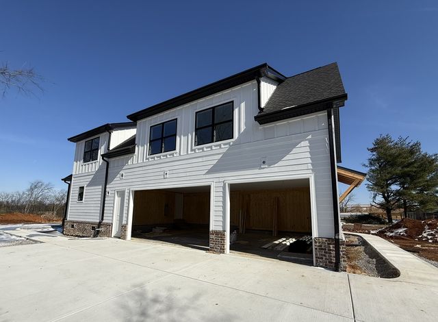 2428 River Rd, Murfreesboro, TN 37129