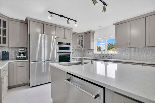 3064 TOBAGO AVENUE, Clermont, FL 34711