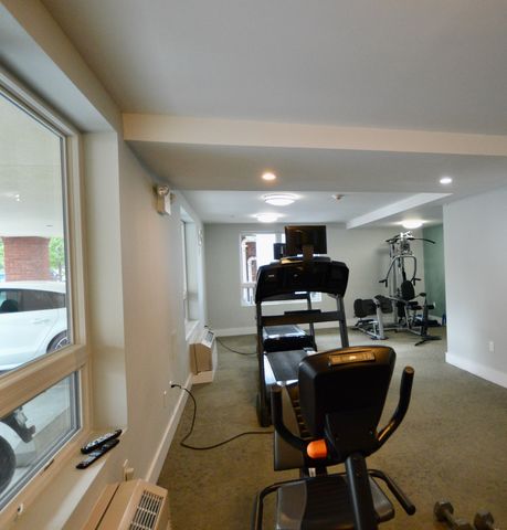 6334 Fresh Pond Rd Apt 4G, New York City, NY 11385
