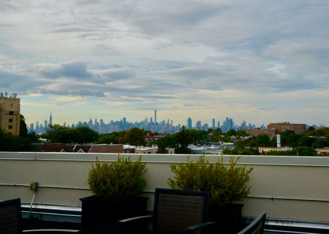 6334 Fresh Pond Rd Apt 4G, New York City, NY 11385