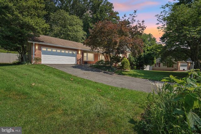 6102 GALLERY ST, Bowie, MD 20720