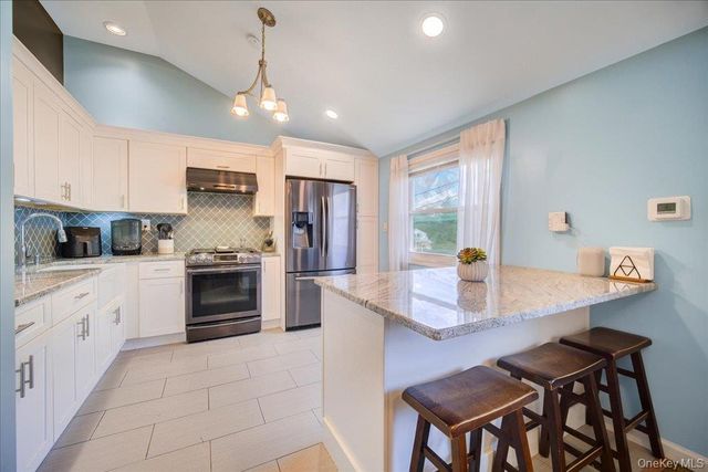 26 Delaware Road, Newburgh, NY 12550