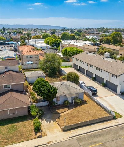 2412 Voorhees, Redondo Beach, CA 90278