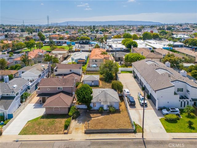 2412 Voorhees, Redondo Beach, CA 90278