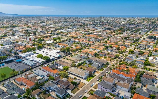 2412 Voorhees, Redondo Beach, CA 90278