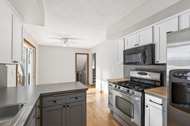 8601 Cherokee Drive N, Brooklyn Park, MN 55428