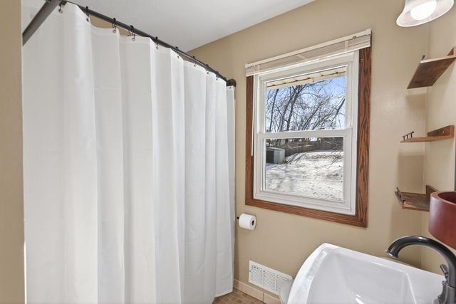 8601 Cherokee Drive N, Brooklyn Park, MN 55428