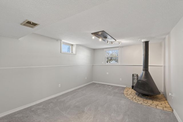 8601 Cherokee Drive N, Brooklyn Park, MN 55428