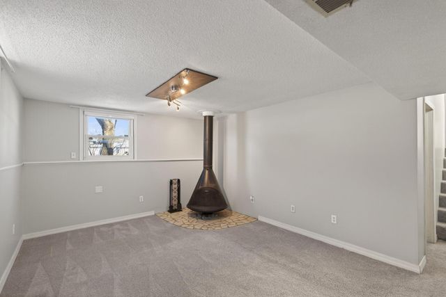 8601 Cherokee Drive N, Brooklyn Park, MN 55428