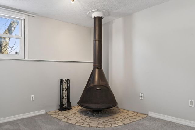 8601 Cherokee Drive N, Brooklyn Park, MN 55428