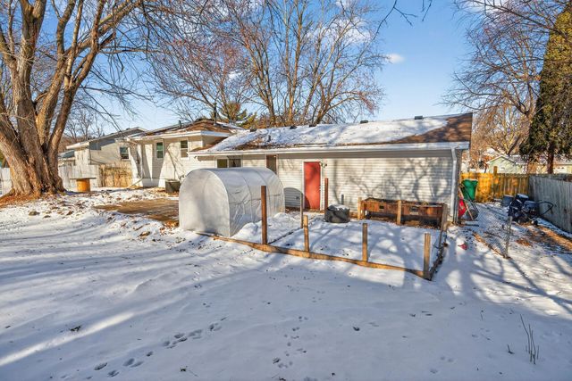 8601 Cherokee Drive N, Brooklyn Park, MN 55428