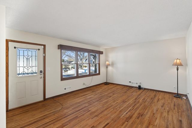 8601 Cherokee Drive N, Brooklyn Park, MN 55428