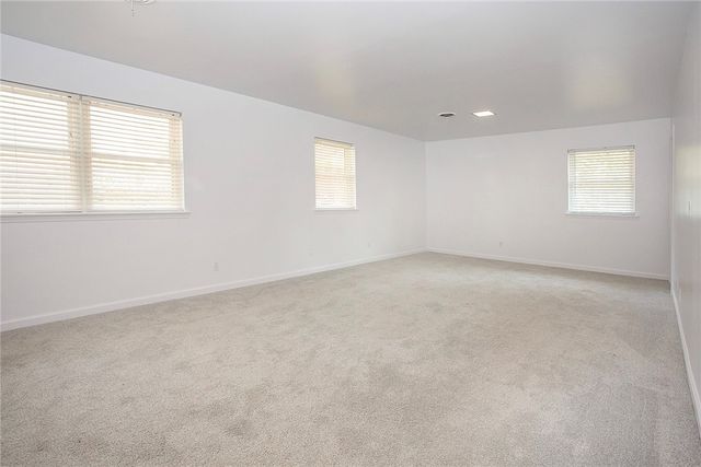 123 S Cumberland Avenue, Russellville, AR 72801