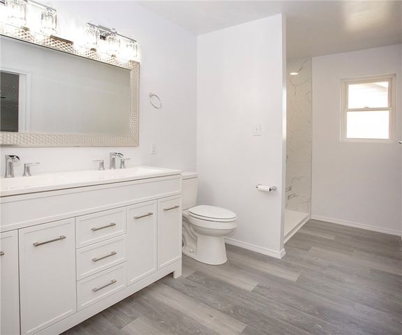 123 S Cumberland Avenue, Russellville, AR 72801