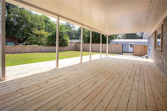 123 S Cumberland Avenue, Russellville, AR 72801