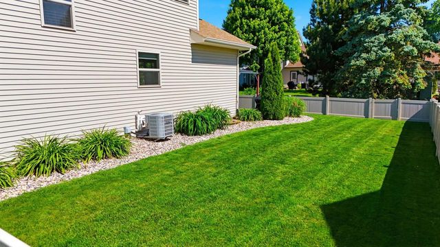 1004 Horner DRIVE, Racine, WI 53402