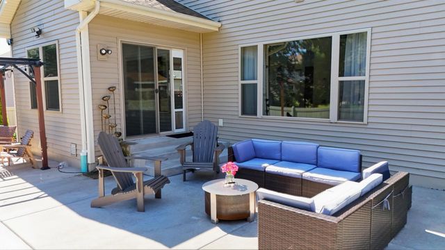 1004 Horner DRIVE, Racine, WI 53402