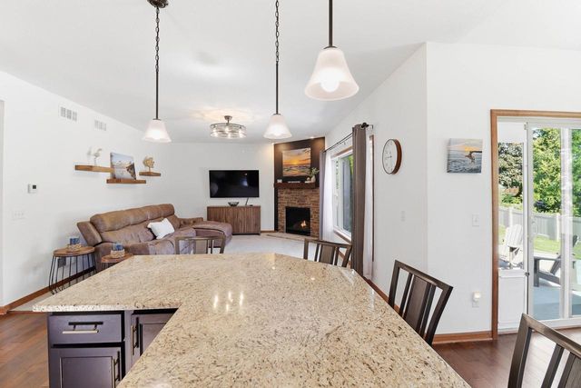 1004 Horner DRIVE, Racine, WI 53402