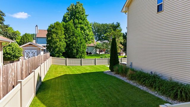 1004 Horner DRIVE, Racine, WI 53402