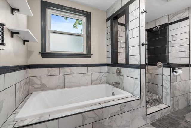 12220 Eau Galle ROAD, Caledonia, WI 53108