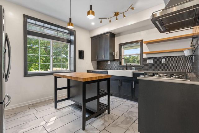 12220 Eau Galle ROAD, Caledonia, WI 53108