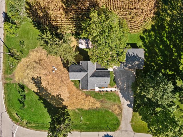 12220 Eau Galle ROAD, Caledonia, WI 53108