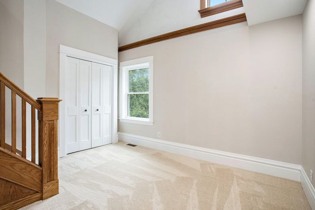 2338 Glenwood Drive, Kalamazoo City, MI 49008