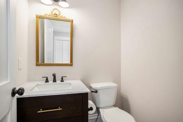 2338 Glenwood Drive, Kalamazoo City, MI 49008