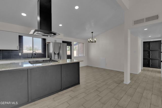 8827 CLAVEL Drive, El Paso, TX 79907