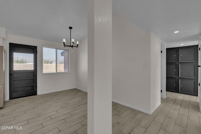 8827 CLAVEL Drive, El Paso, TX 79907