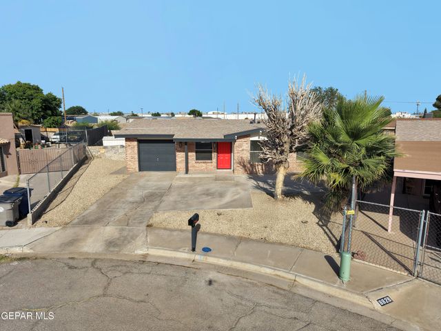 8827 CLAVEL Drive, El Paso, TX 79907