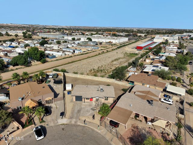 8827 CLAVEL Drive, El Paso, TX 79907