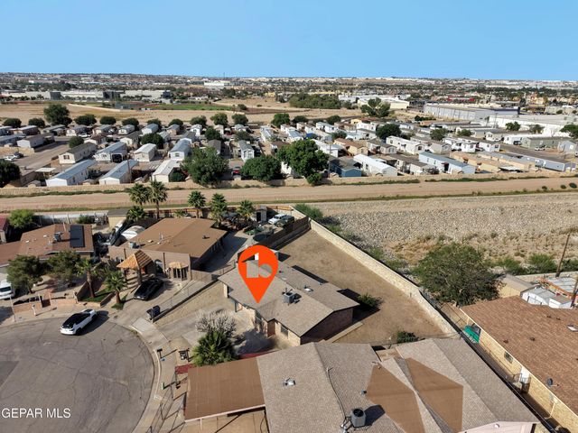 8827 CLAVEL Drive, El Paso, TX 79907
